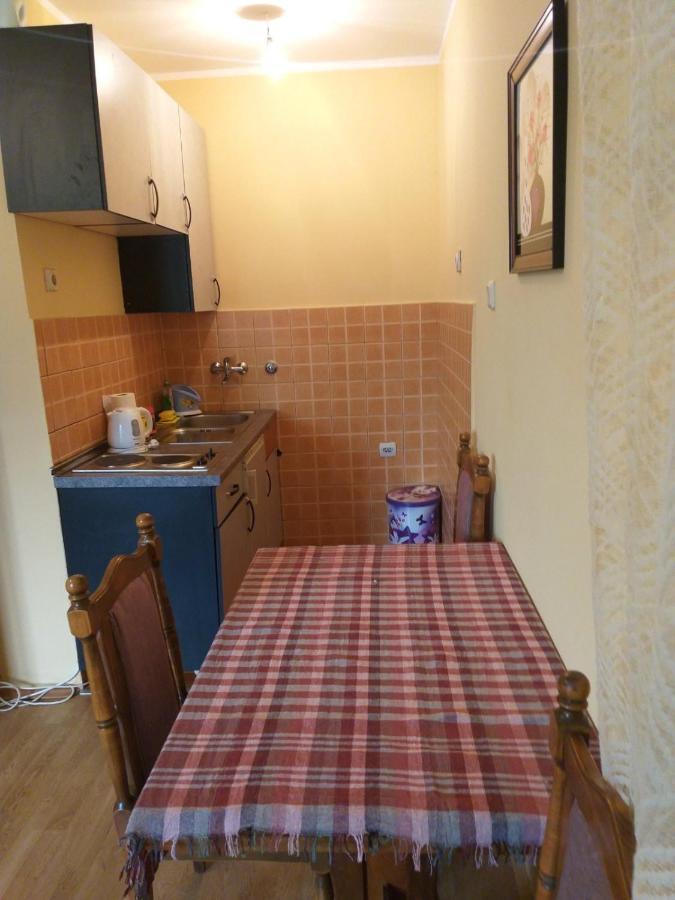 Apartment Davidovic Тиват Екстер'єр фото