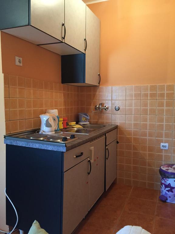 Apartment Davidovic Тиват Екстер'єр фото
